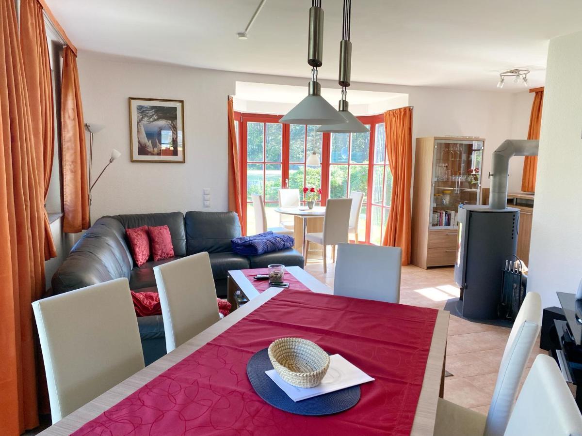 Ferienhaus Am Leuchtturm Glowe Esterno foto